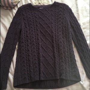 Women’s sweater